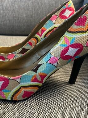 Torta Caliente Women's Colorful Heels